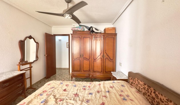 Resale - Apartment -
Torrevieja