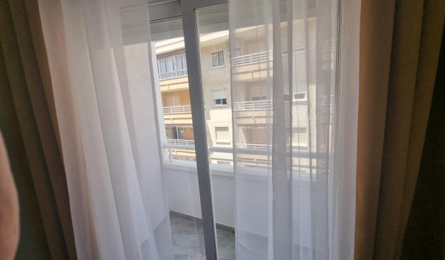 Brukt - Apartment -
Torrevieja - Estacion De Autobuses