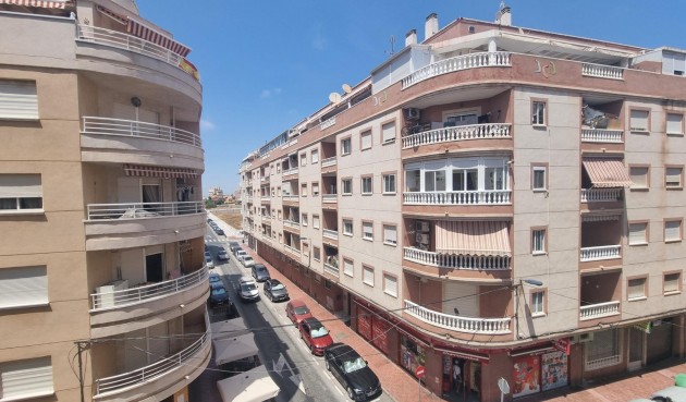 Brukt - Apartment -
Torrevieja - Estacion De Autobuses