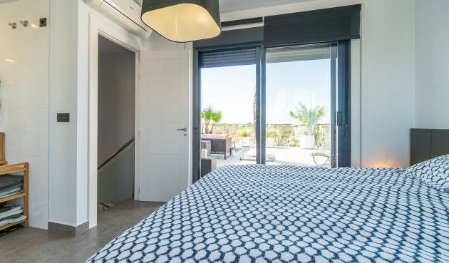 Brukt - Toppleilighet -
Villamartin - Costa Blanca