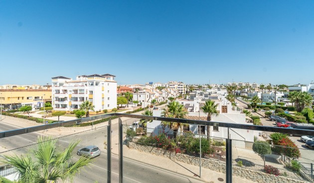 Brukt - Toppleilighet -
Villamartin - Costa Blanca