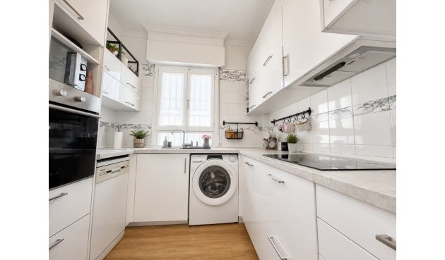 Brukt - Apartment -
Cabo Roig - Costa Blanca
