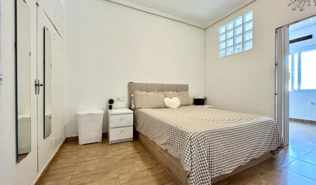 Brukt - Apartment -
Cabo Roig - Costa Blanca