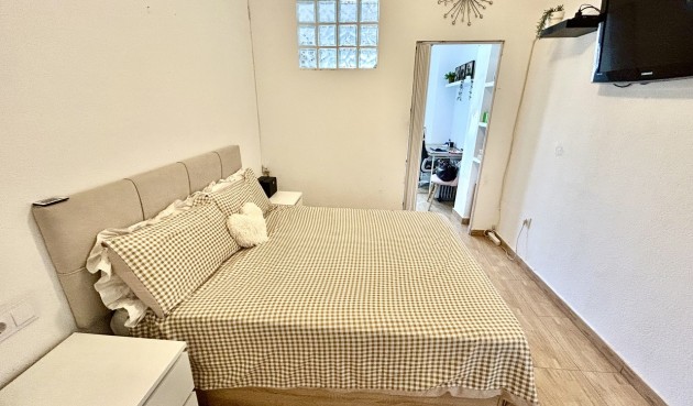 Brukt - Apartment -
Cabo Roig - Costa Blanca