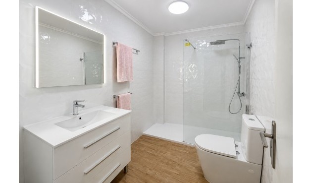 Brukt - Apartment -
Cabo Roig - Costa Blanca