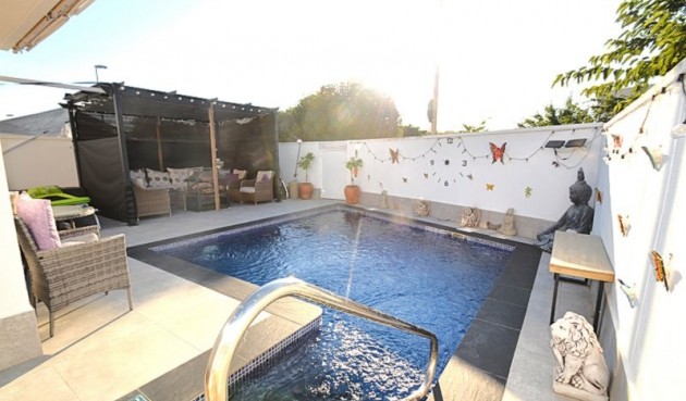 Brukt - Semi Detached -
Sucina - Inland