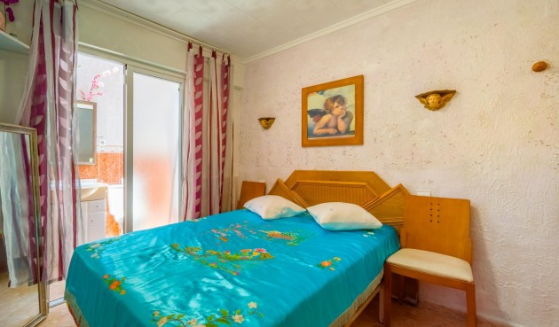 Brukt - Bungalow -
Torrevieja - Torretas