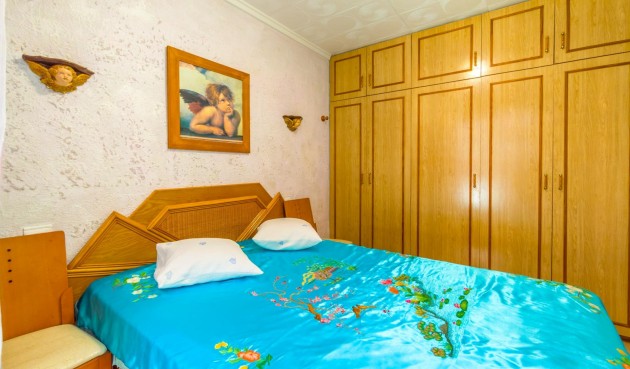 Brukt - Bungalow -
Torrevieja - Torretas