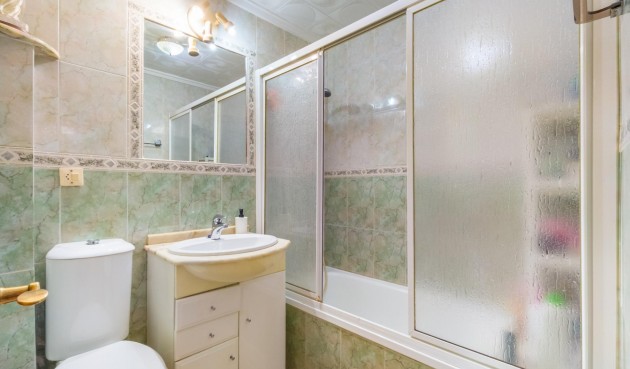 Brukt - Bungalow -
Torrevieja - Torretas