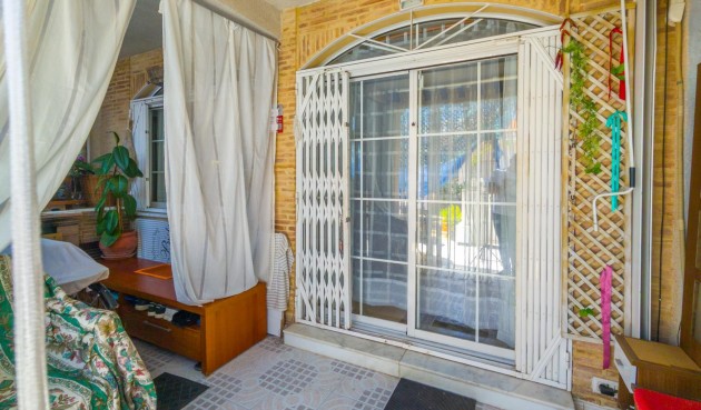 Brukt - Bungalow -
Torrevieja - Torretas