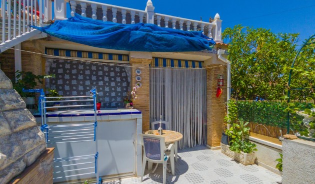 Brukt - Bungalow -
Torrevieja - Torretas