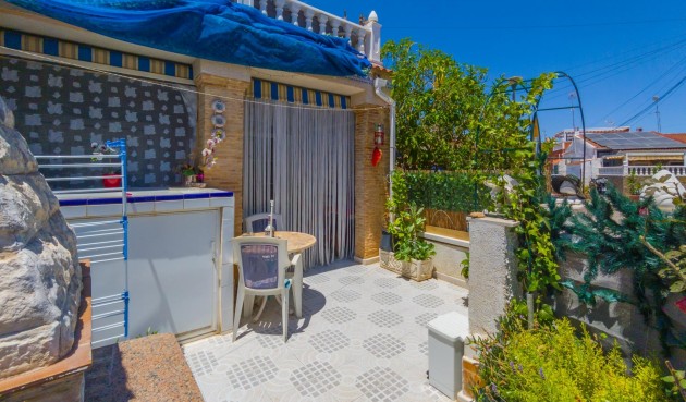 Brukt - Bungalow -
Torrevieja - Torretas