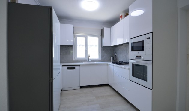 Brukt - Villa -
Ciudad Quesada - Costa Blanca