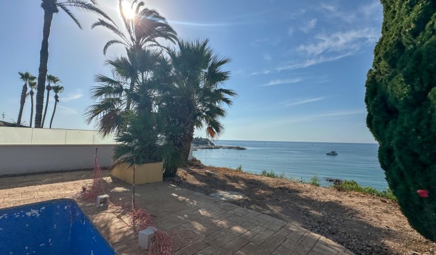 Brukt - Villa -
Cabo Roig - Costa Blanca