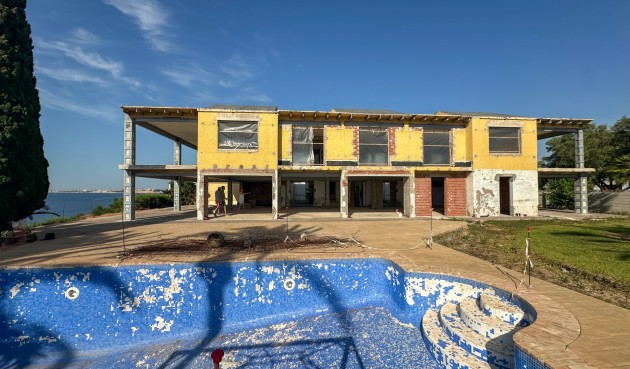Brukt - Villa -
Cabo Roig - Costa Blanca