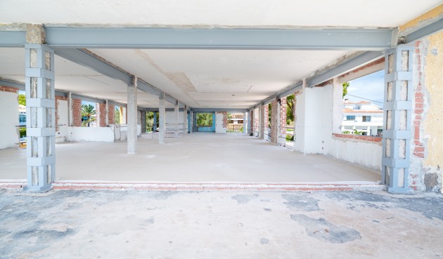 Brukt - Villa -
Cabo Roig - Costa Blanca