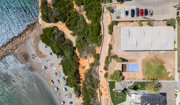 Brukt - Villa -
Cabo Roig - Costa Blanca