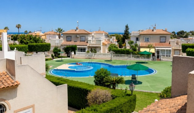 Brukt - Town House -
Orihuela Costa - Costa Blanca