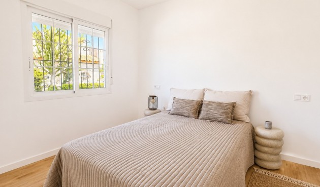 Brukt - Town House -
Orihuela Costa - Costa Blanca