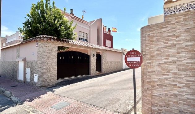 Brukt - Town House -
Los Altos - Costa Blanca