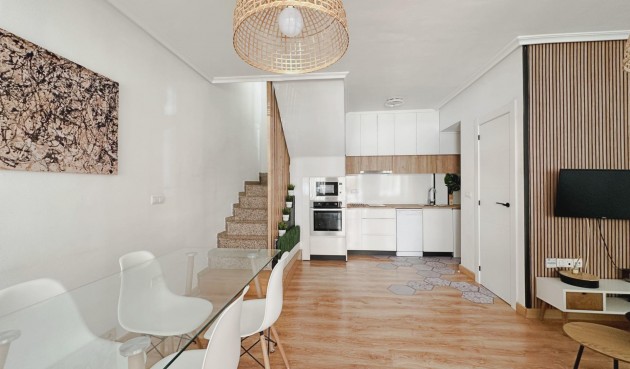Brukt - Semi Detached -
Orihuela Costa - La Zenia