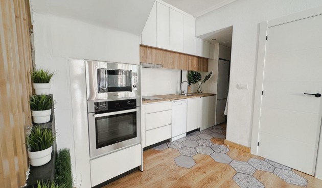 Brukt - Semi Detached -
Orihuela Costa - La Zenia