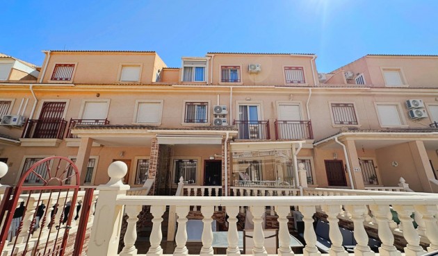 Brukt - Semi Detached -
Orihuela Costa - La Zenia