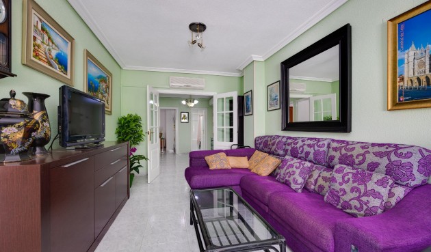 Brukt - Apartment -
Torrevieja - Antonio Machado