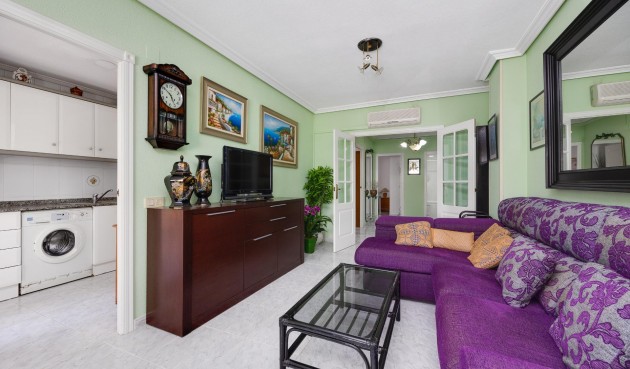 Brukt - Apartment -
Torrevieja - Antonio Machado