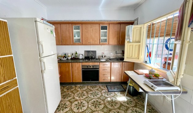Resale - Town House -
Almoradí - Inland