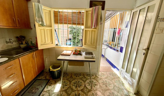 Resale - Town House -
Almoradí - Inland