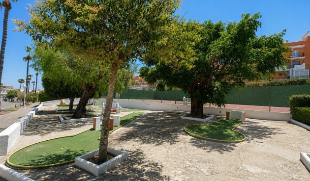 Brukt - Bungalow -
Torrevieja - La Mata