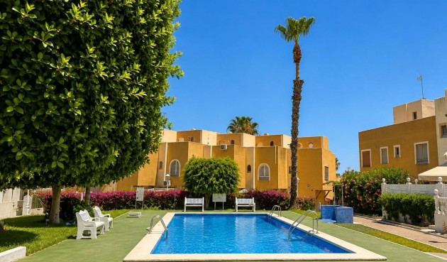 Brukt - Bungalow -
Torrevieja - La Mata