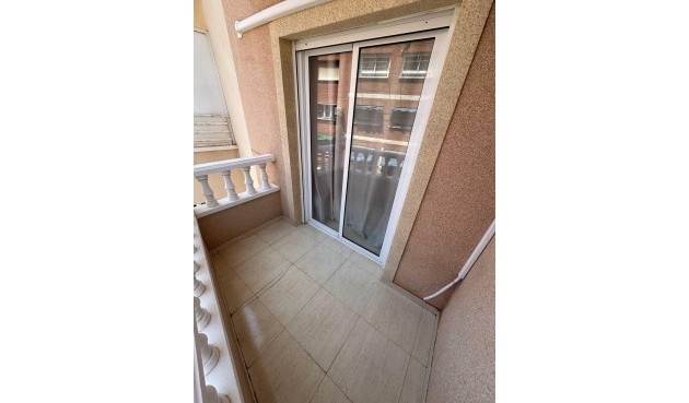 Brukt - Apartment -
Torrevieja - Centro