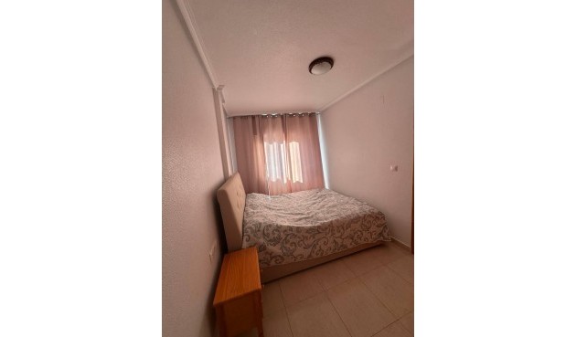 Brukt - Apartment -
Torrevieja - Centro