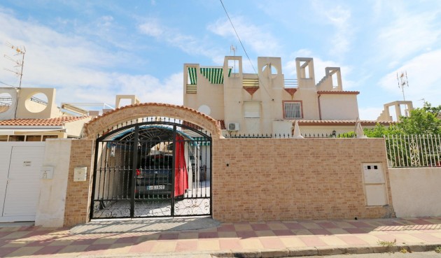 Brukt - Quad House -
Torrevieja - Torretas