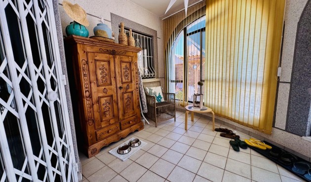 Brukt - Villa -
Torrevieja - La Siesta - El Salado - Torreta