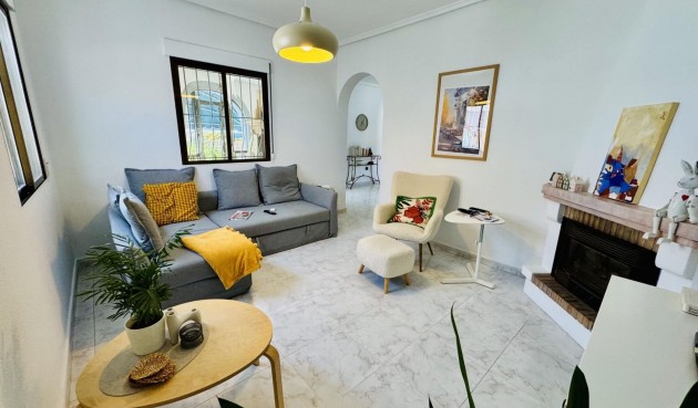 Brukt - Villa -
Torrevieja - La Siesta - El Salado - Torreta