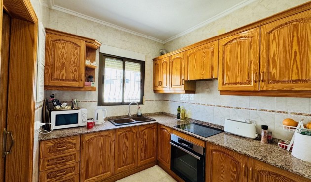 Brukt - Villa -
Torrevieja - La Siesta - El Salado - Torreta