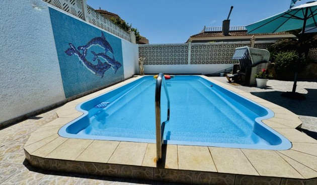 Brukt - Villa -
Torrevieja - La Siesta - El Salado - Torreta