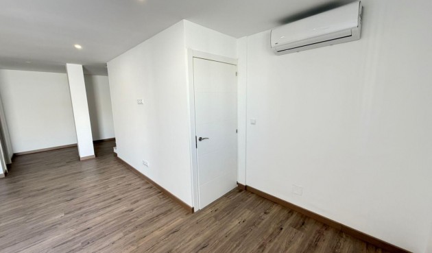 Brukt - Semi Detached -
Torrevieja - Cabo Cervera