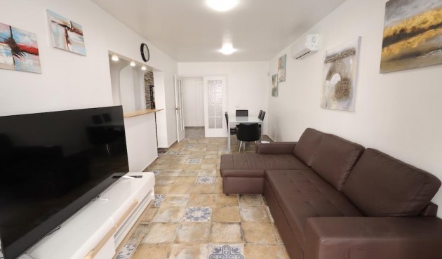 Återförsäljning - Apartment -
Torrevieja - Costa Blanca