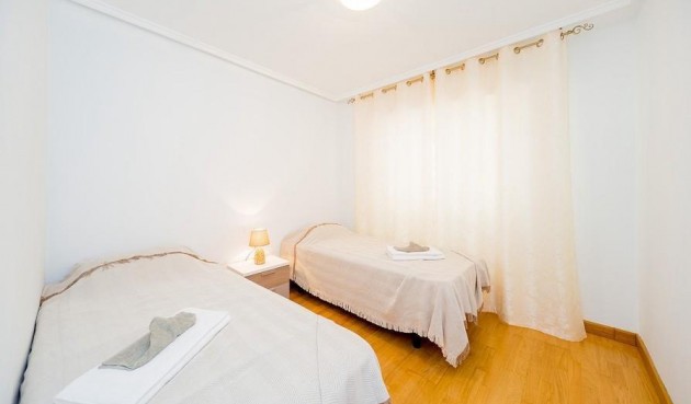 Återförsäljning - Apartment -
Torrevieja - Playa del Cura