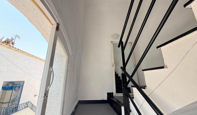 Brukt - Bungalow -
Torrevieja - Playa del Cura