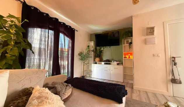 Brukt - Bungalow -
Torrevieja - Playa del Cura