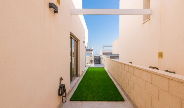Brukt - Villa -
Orihuela Costa - Costa Blanca
