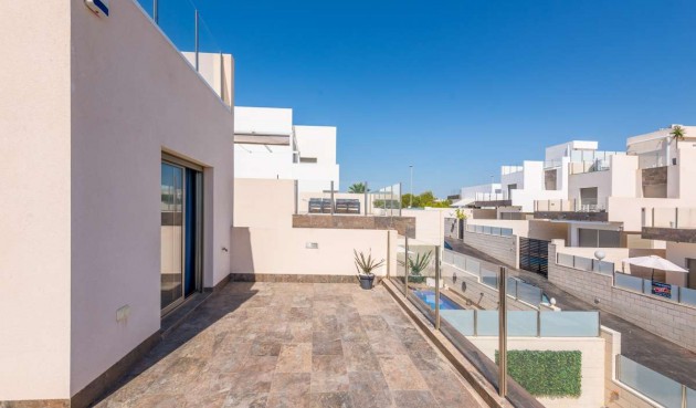 Brukt - Villa -
Orihuela Costa - Costa Blanca