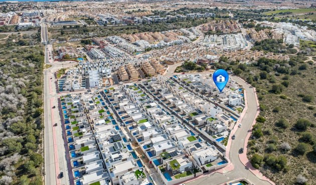 Brukt - Villa -
Orihuela Costa - Costa Blanca