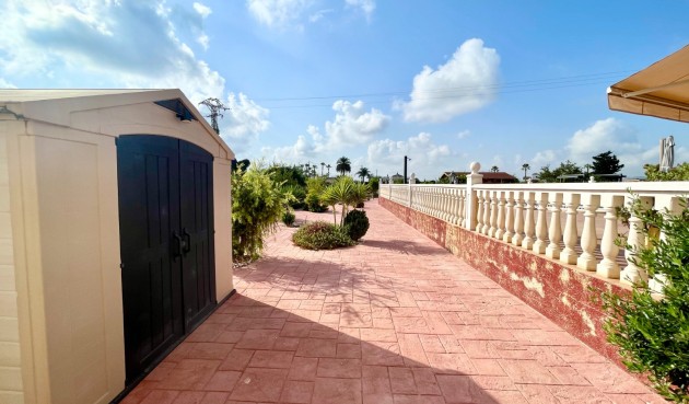 Resale - Villa -
Catral - Costa Blanca