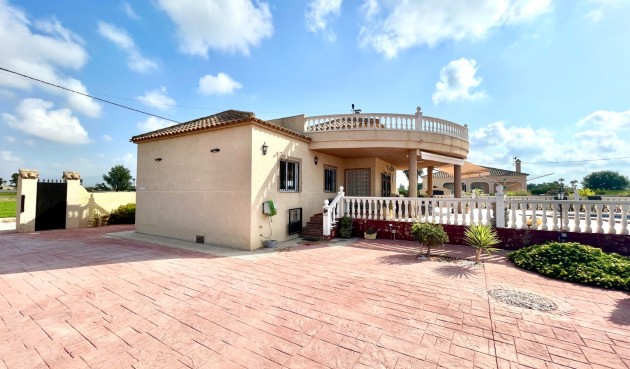 Resale - Villa -
Catral - Costa Blanca